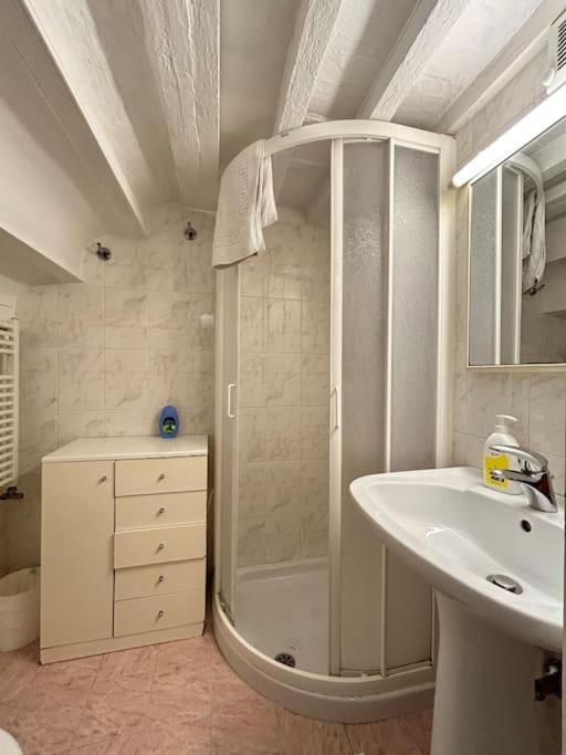 Riverside Retreat By Florencehospitality Com Florencia